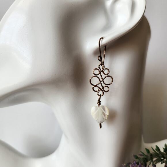 White Shell Heart Leaf Earrings / Antique Copper Wire Wrapped Dangle Earrings - Picture 8 of 10